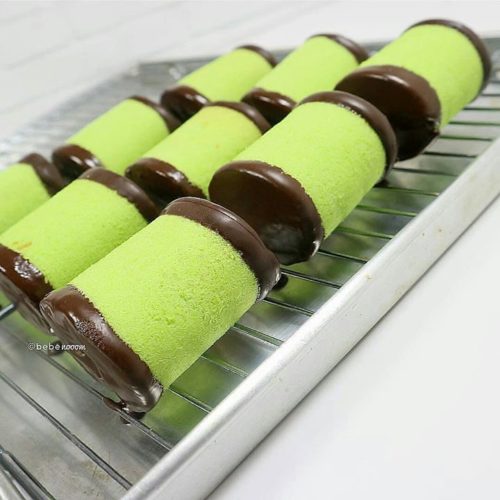 RESEP BANANA ROLL CAKE